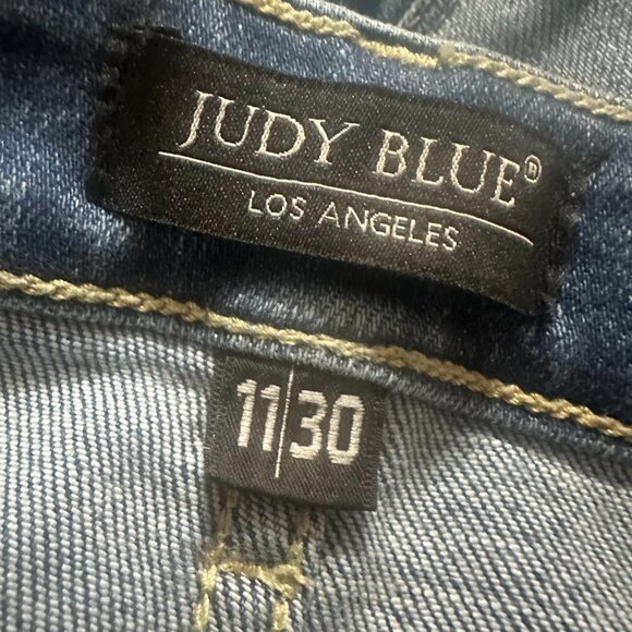 Judy Blue Jeans Womens 11/30 Bootcut distressed raw hem 32 x 31 blue denim - Picture 3 of 5